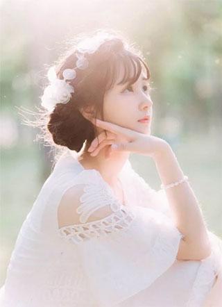 眉眼似星河是什么意思